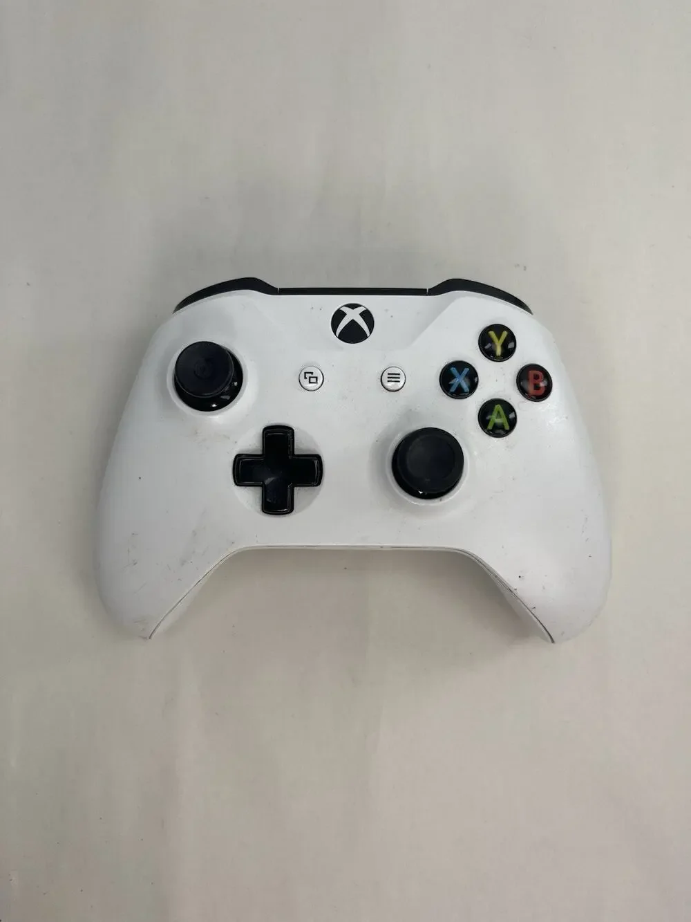Authentic Microsoft Xbox One Wireless Controller White NO BACK Tested